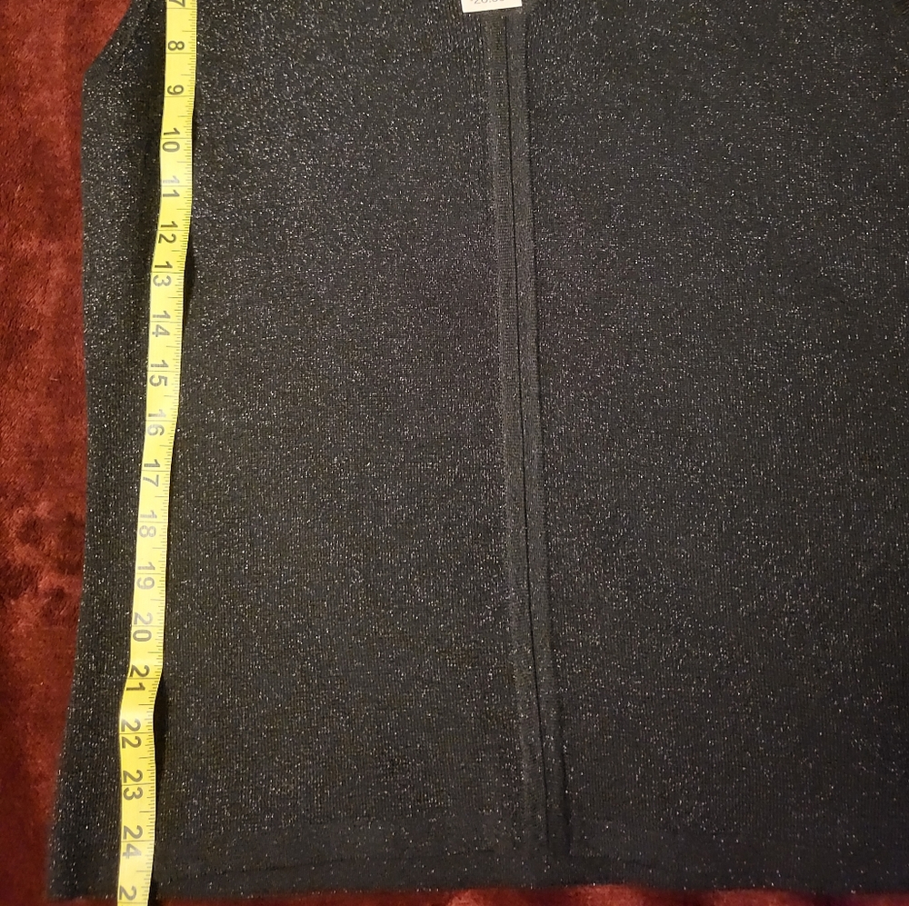 BRAND NEW TOP - Picture 4 of 4